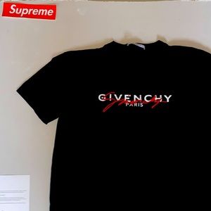 GIVENCHY T SHIRT